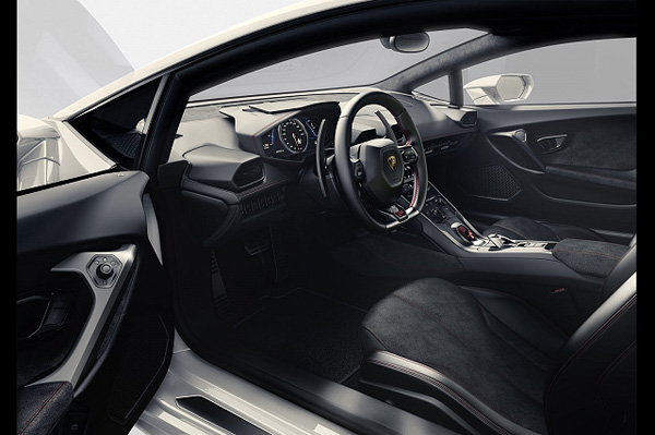 Lamborghini Huracan 已接到700张订单