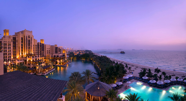 卓美亚古堡酒店隆重举办2014年迪拜艺术节