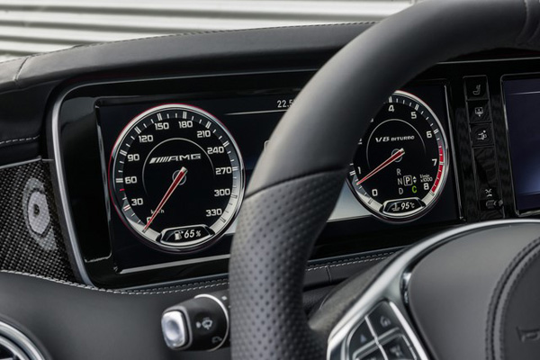 奔驰正式发表 S63 AMG Coupé