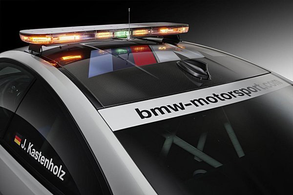 BMW M4 成为2014 DTM大赛安全引导车