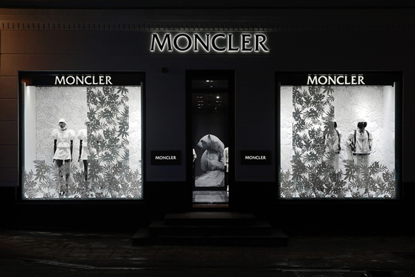 MONCLER 首家莫斯科专卖店盛大揭幕 