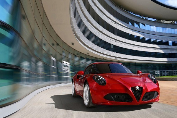 Alfa Romeo重返北美市场 4C开卖在即