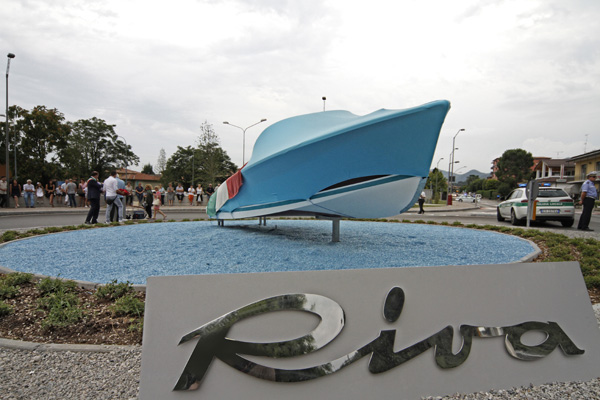 丽娃环岛揭幕 意大利萨尼科市向丽娃游艇致敬