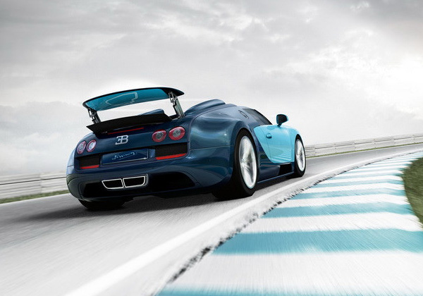 Bugatti Veyron 继任者或被称为「Chiron」