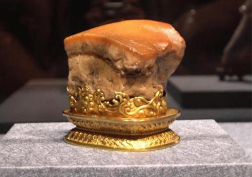 堪比黄金 外形迥异的收藏界奇石