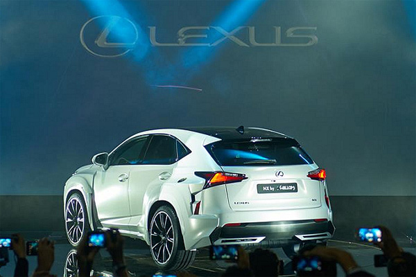 Lexus 携手will.i.am设计发表NX特别版