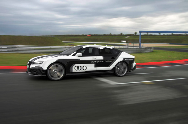 奥迪发布Audi RS7自动驾驶概念车