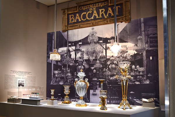 水晶传奇Baccarat 于巴黎小皇宫展示传世之作