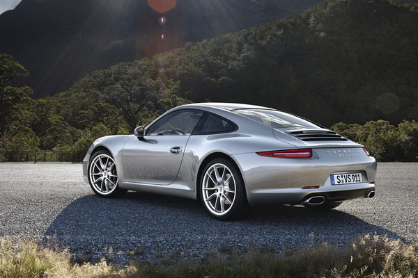新世代Porsche 911 或将全面改采涡轮引擎