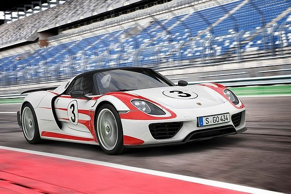 Porsche 918 Spyder 跑车即将售罄