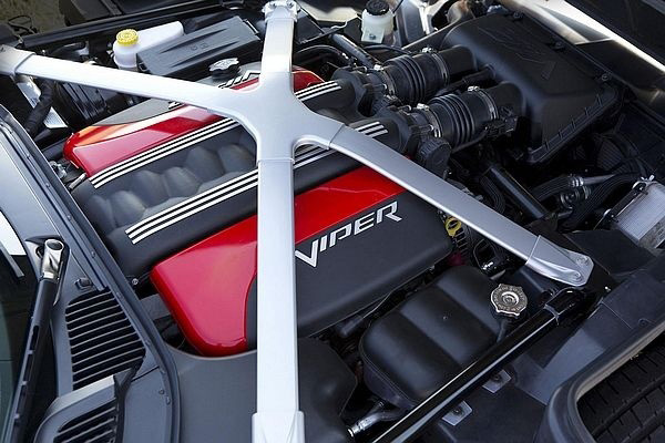 Dodge 预计下月再次复产Viper SRT
