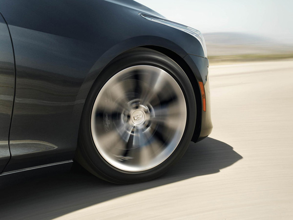 凯迪拉克发布2015款CTS Sedan 官图