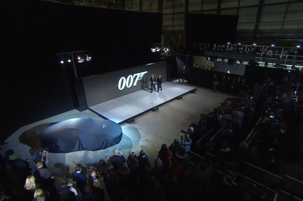阿斯顿·马丁为007新电影《Spectre》推出DB10双门GT跑车