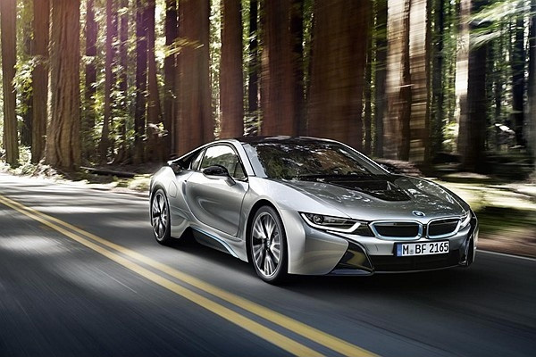 BMW i8 获选2014“年度风云车”