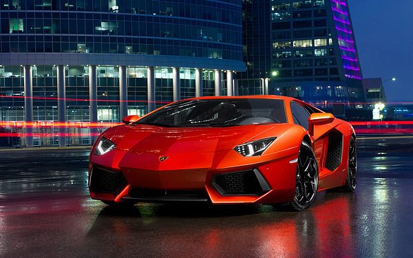 Lamborghini Aventador SV 即将现形