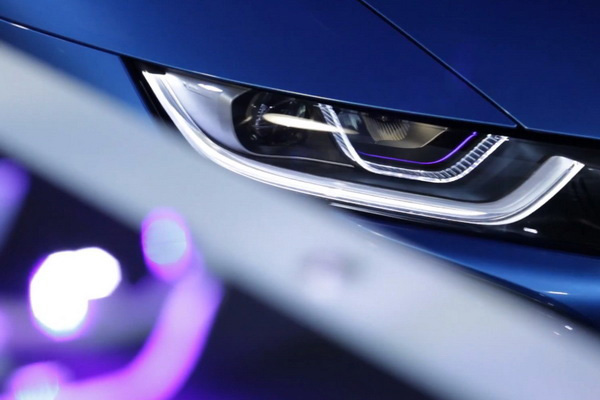 BMW 将于CES展发表全新头尾灯照明技术