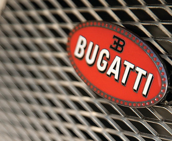 Bugatti 历经十年完成450部Veyron销售