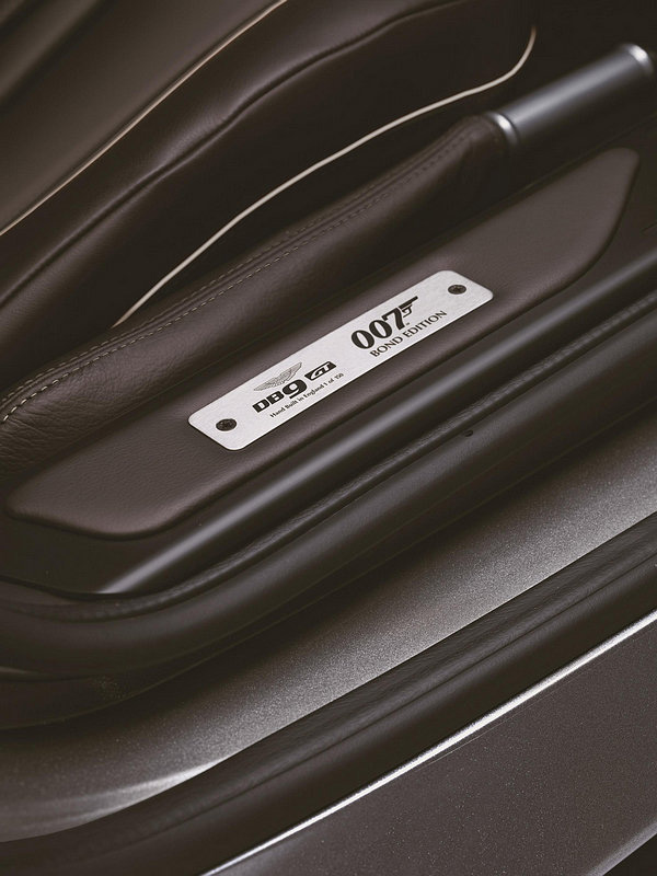 Aston Martin 推出DB9 GT邦德限量版