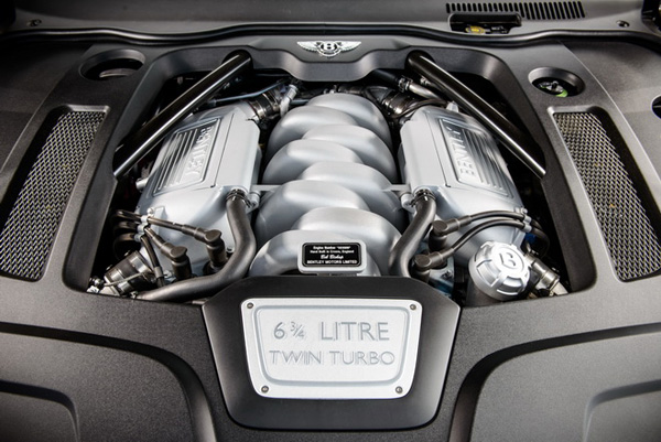 重新定义巅峰性能 宾利6.75升V8发动机