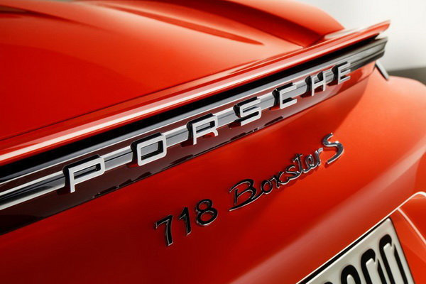 保时捷发布718 Boxster 入门级敞篷官图