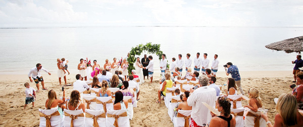 海岛婚礼正风靡 浪漫斐济大揭秘
