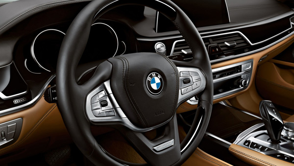 宝马发布BMW 7系百年庆典版车型