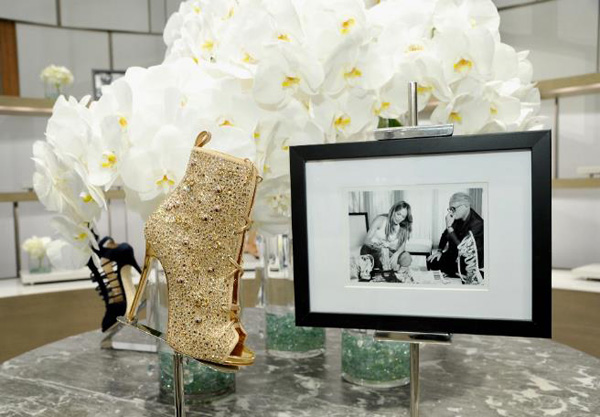 国际天后Jennifer Lopez及意国鞋王Giuseppe Zanotti于比弗利山庆祝推出首个合作设计系列