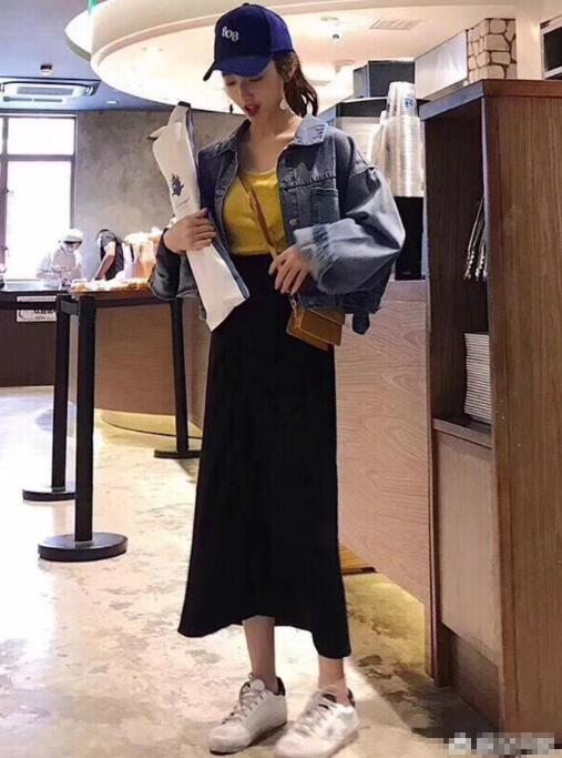 牛仔外套+针织裙