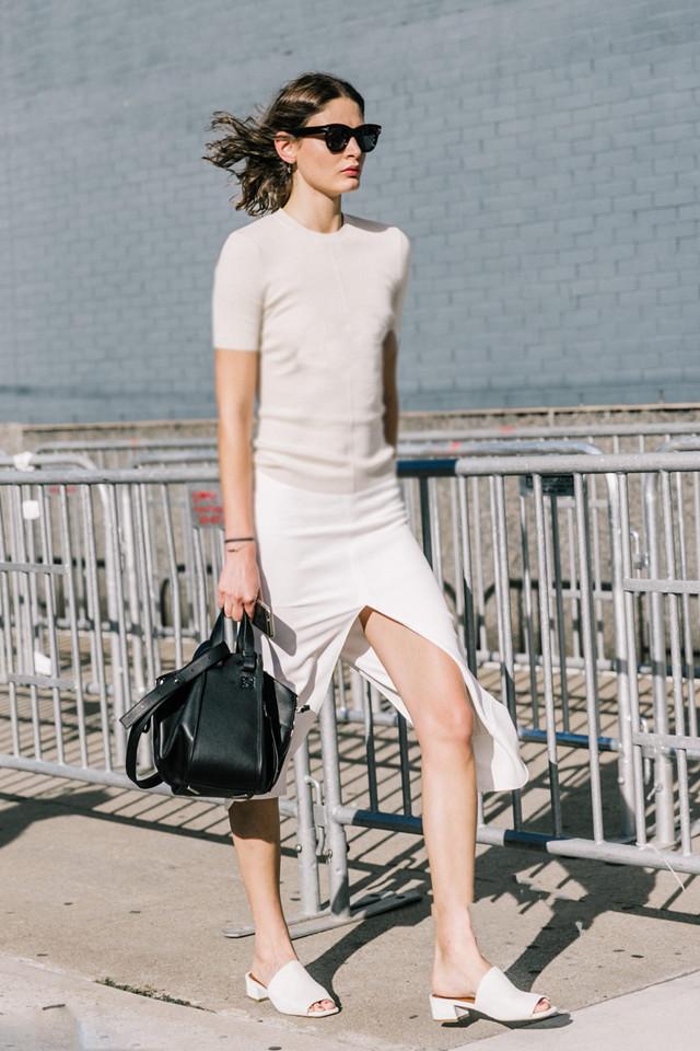 方头凉鞋 开叉连衣裙