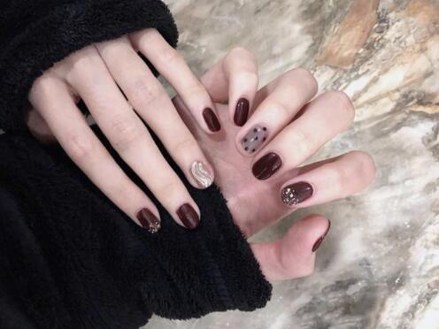 镜面水波纹波点美甲