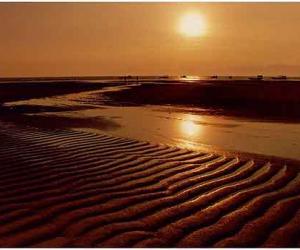 澳门:漫步黑沙湾感悟心潮起伏