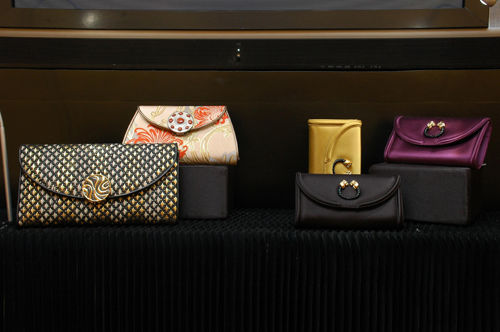 BVLGARI宝格丽中国2008限量包 奢华定制