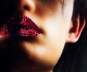 时尚大片：期望的眼神