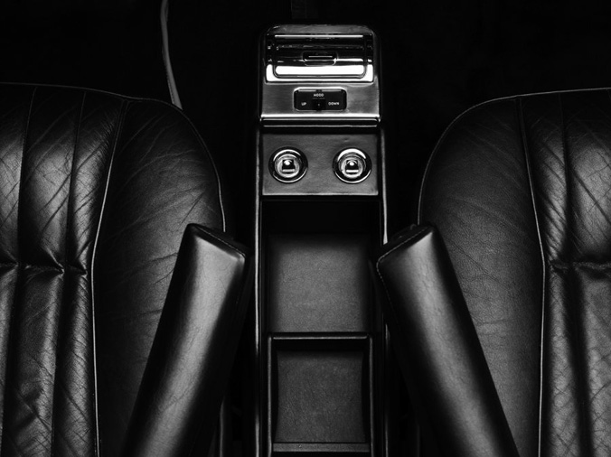 摄影师Hedi Slimane镜头下的Rolls Royce