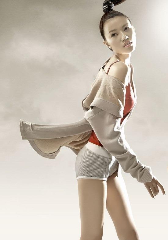 从尤伦斯到李宁，张达跨界诠释女性东方美