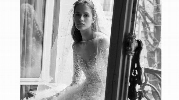  Elie Saab（艾莉·萨博）2019春夏婚纱系列LookBook