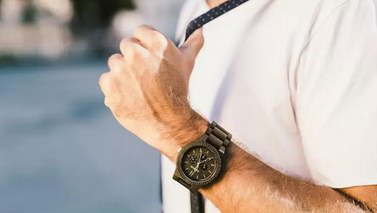 WEWOOD丨早秋手表怎么选 试试最温暖的木头手表