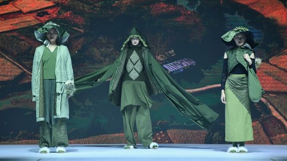打造冬装新传说 首届“中国皮都杯” “辛冬装”时装设计大赛闪耀盛放