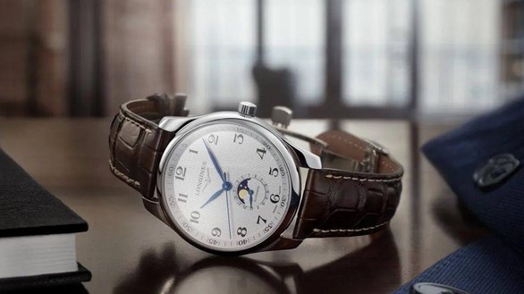 Longines 浪琴表邀你共度浪漫圣诞 