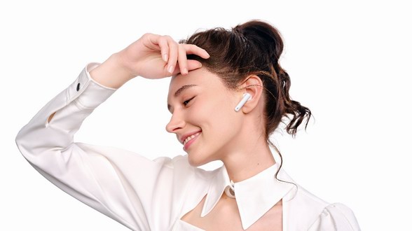 华为耳机荣登中国十大耳机品牌榜单，获用户媒体一致青睐