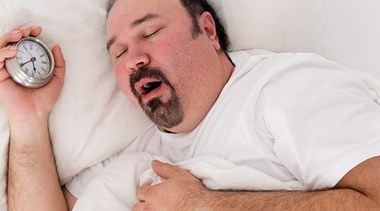 睡眠小知识：了解并预防打鼾的潜在风险