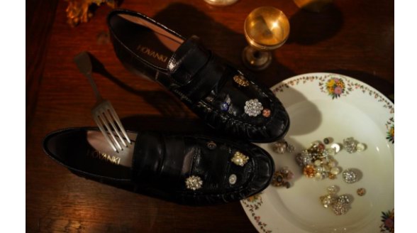 乌克兰设计师鞋履品牌HOVANKI发布2024SS Renaissance系列