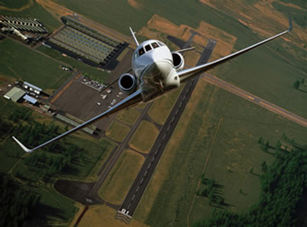 达索猎鹰Falcon 2000LX奢华公务机