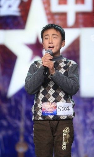 《中国达人秀》第四季 12岁男孩马子跃天籁童声感动评委