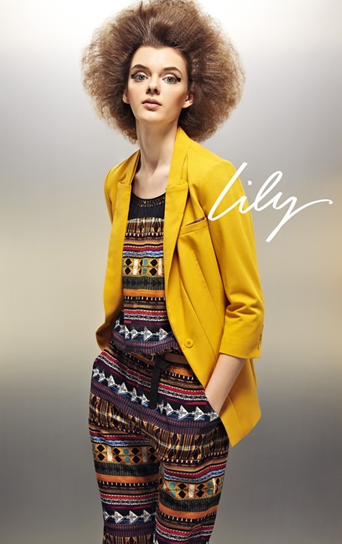 LILY秋季新款连体服饰上市 营造出多元化复古风潮