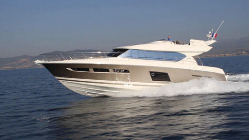 Jeanneau亚诺Prestige 620S：运动型动力艇粉丝们的最爱