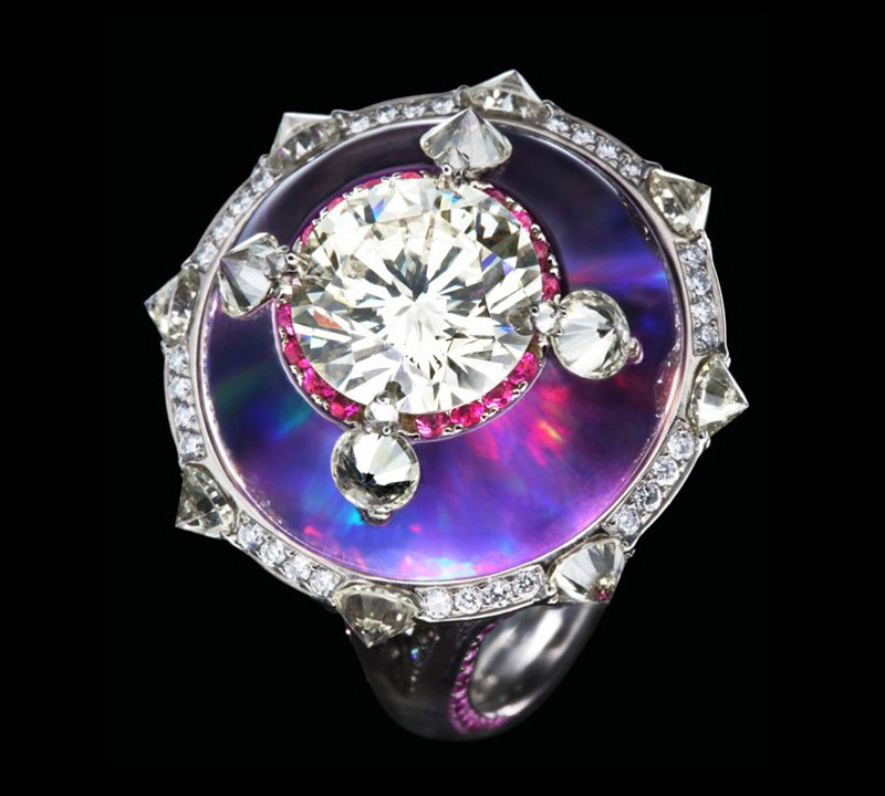 五彩云霞戒指,圆形钻石3.22克拉、钻石、紫晶、蛋白石