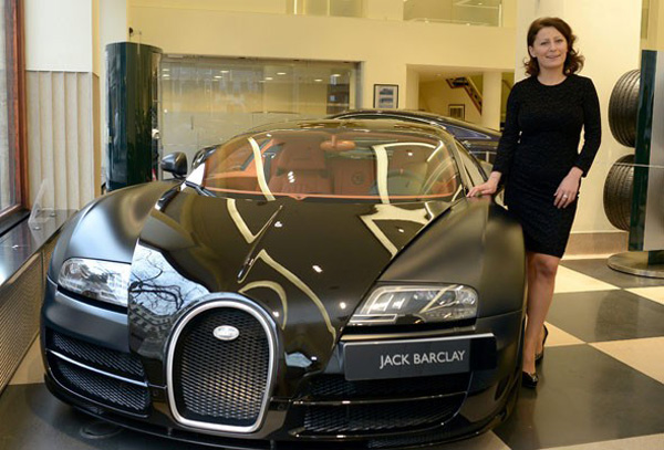 英国超级女销售员 一年卖掉11辆Bugatti Veyron