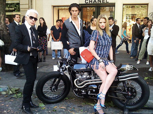 Karl Lagerfeld的复古摩托