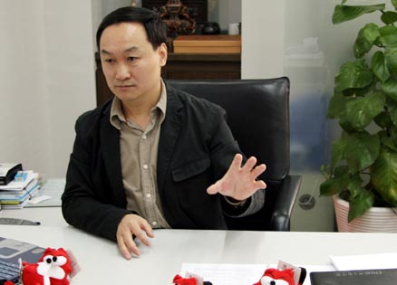 专访中国服装设计师协会主席王庆